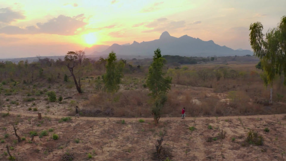 Terres de Femmes - Les MAKHUWA au Mozambique - Le Depart